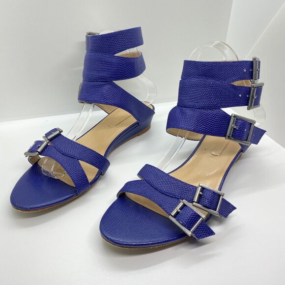 size 8.5 BCBGMaxazria leather blue reptile ankle strap‎ lizard strappy buckles - Picture 6 of 12